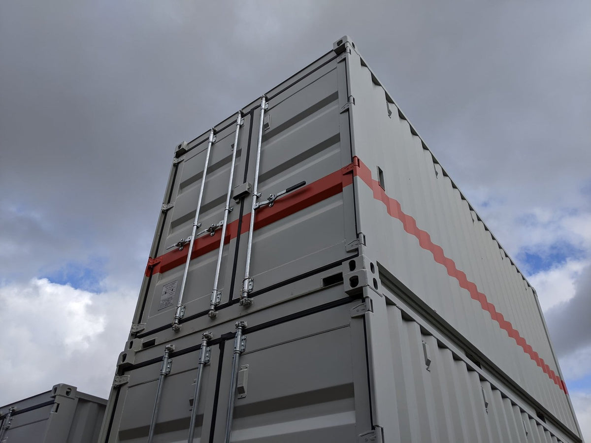 20 ft Workshop Containers With Shelves, photo 5