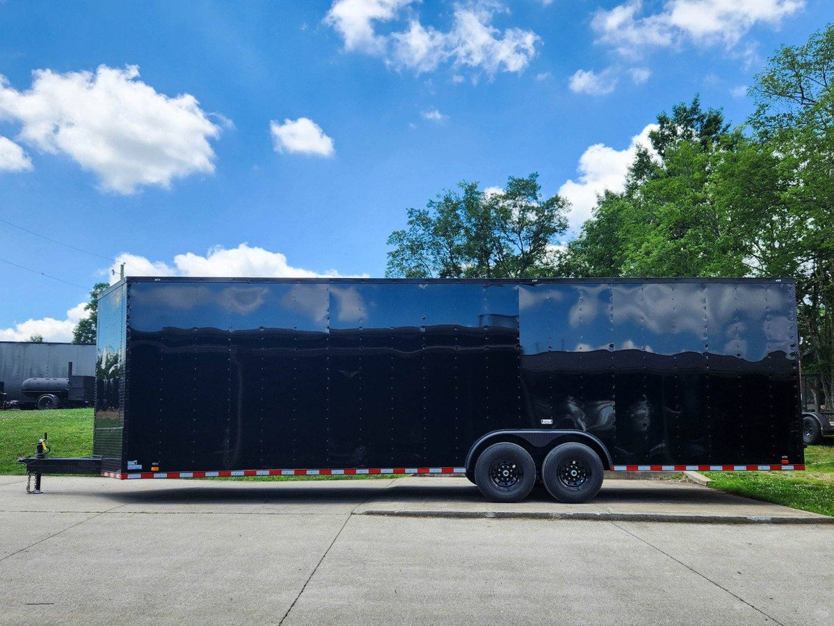 8.5 × 28 ft V-Nose Enclosed Trailer, photo 4