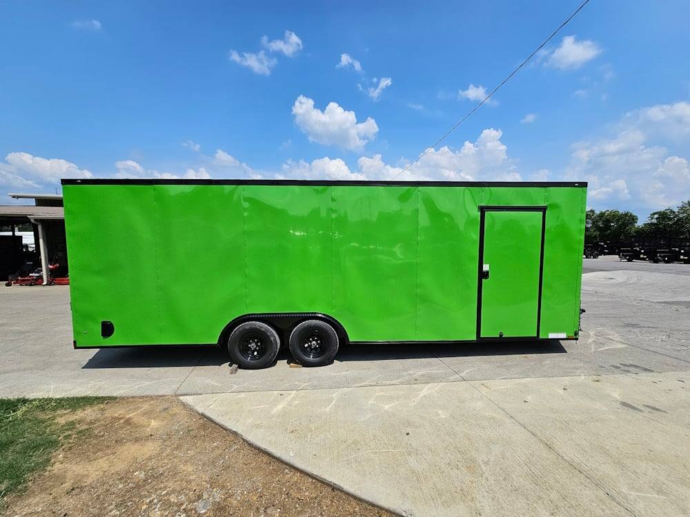 8.5 × 24 ft Enclosed Trailer, photo 5