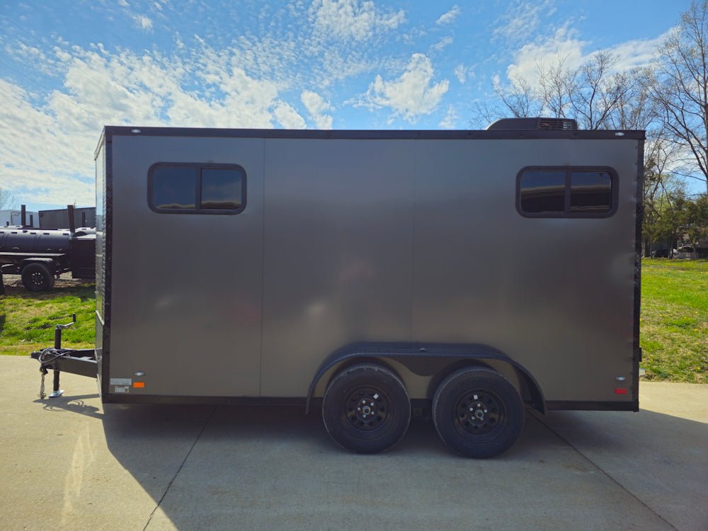 7 × 14 ft V-Nose Enclosed Trailer, photo 5