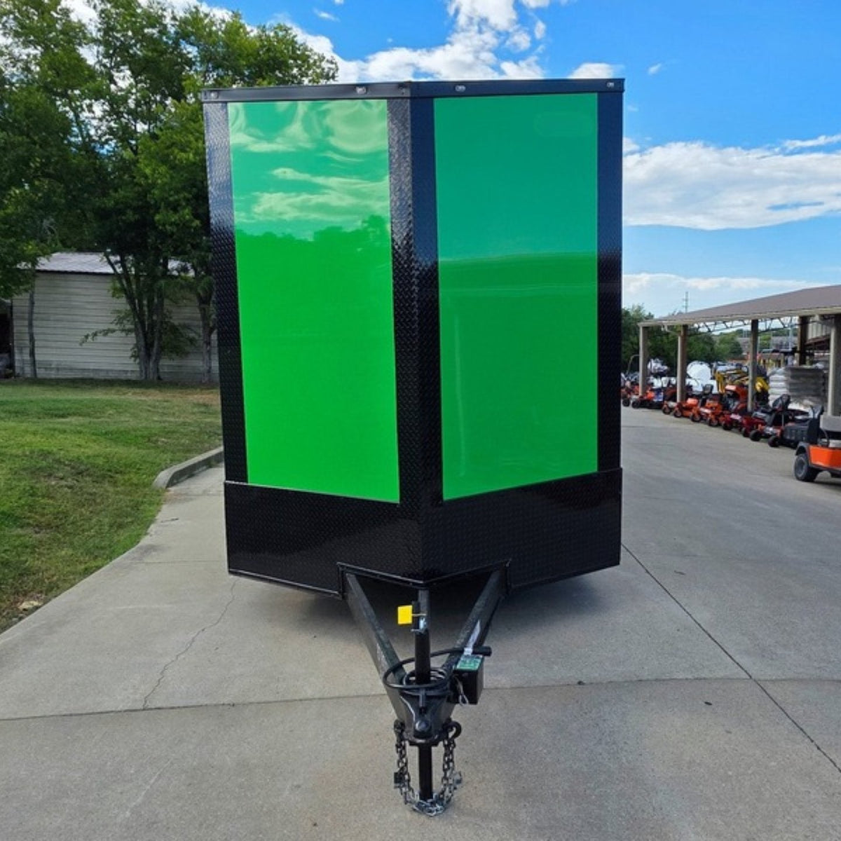 8.5 × 24 ft V-Nose Enclosed Car Hauler, photo 3