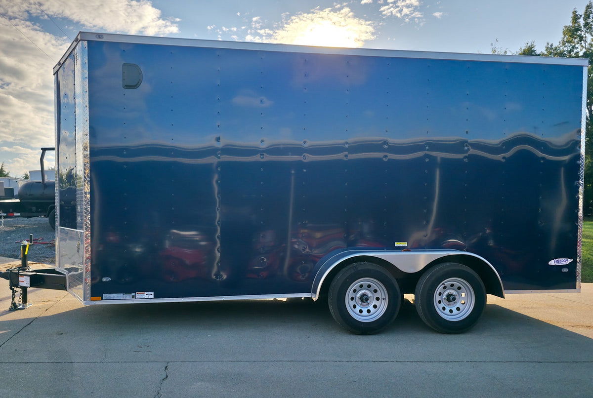7 × 16 ft Enclosed Trailer, photo 4