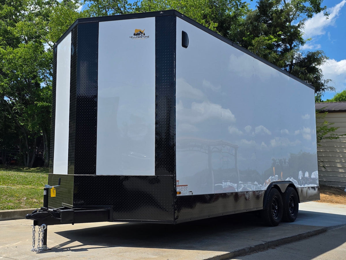 8.5 × 20 ft V-Nose Enclosed Trailer, photo 1