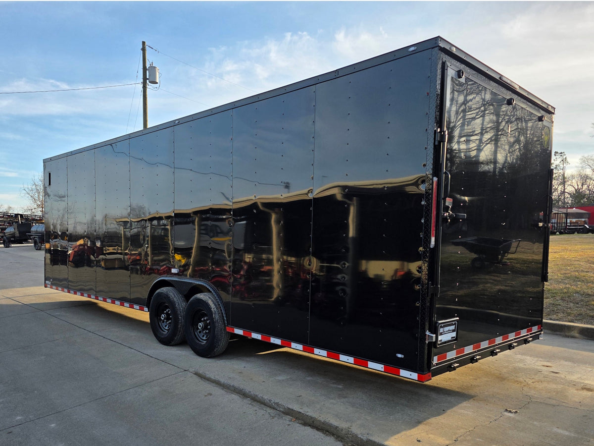 8.5 × 28 ft V-Nose Enclosed Trailer, photo 5
