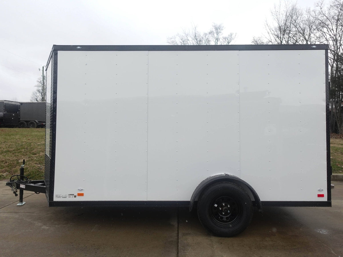 7 × 12 ft V-Nose Enclosed Trailer, photo 4