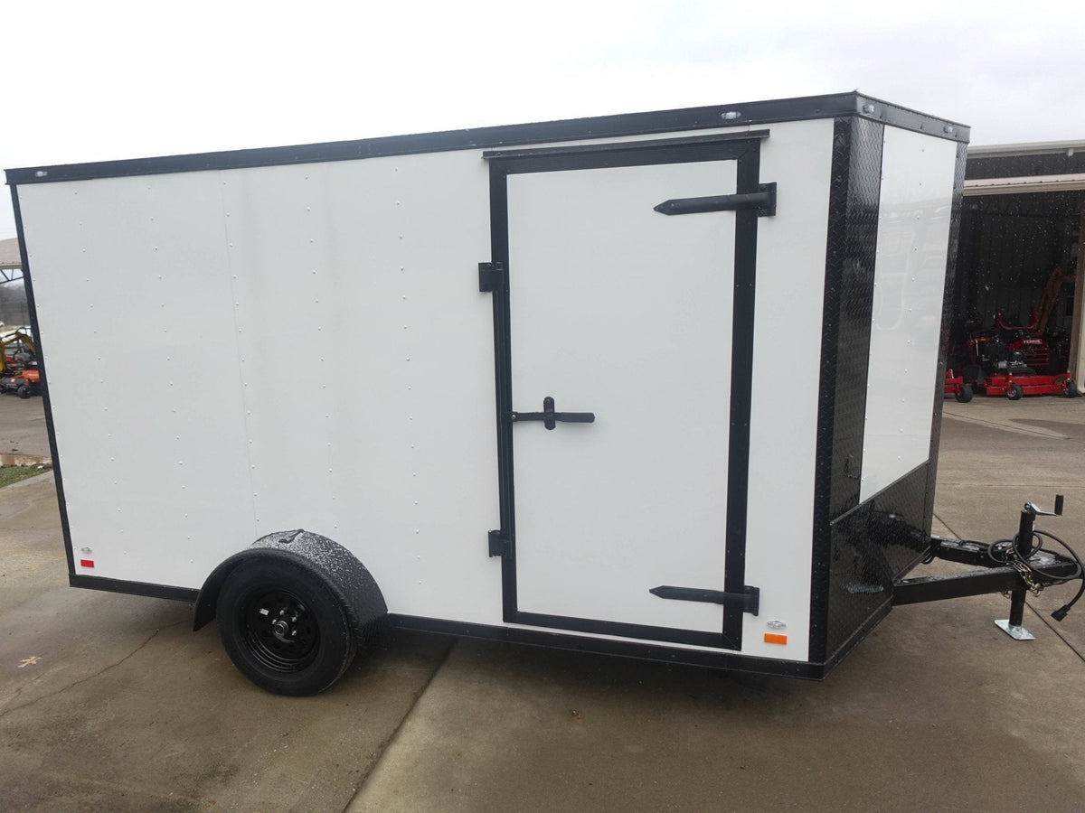 7 × 12 ft V-Nose Enclosed Trailer, photo 3