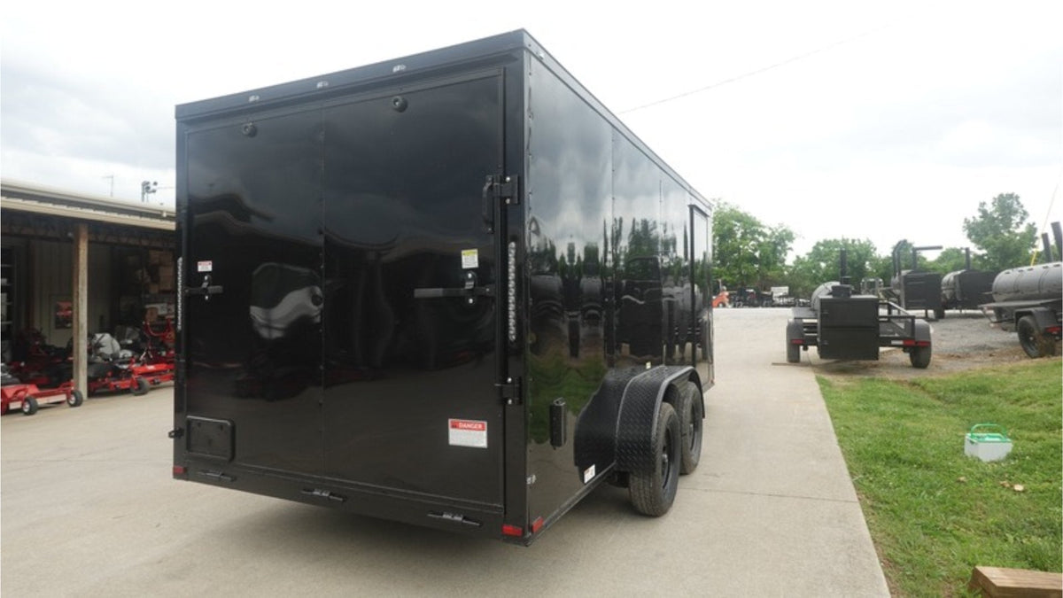 7 × 16 ft V-Nose Enclosed Trailer, photo 4