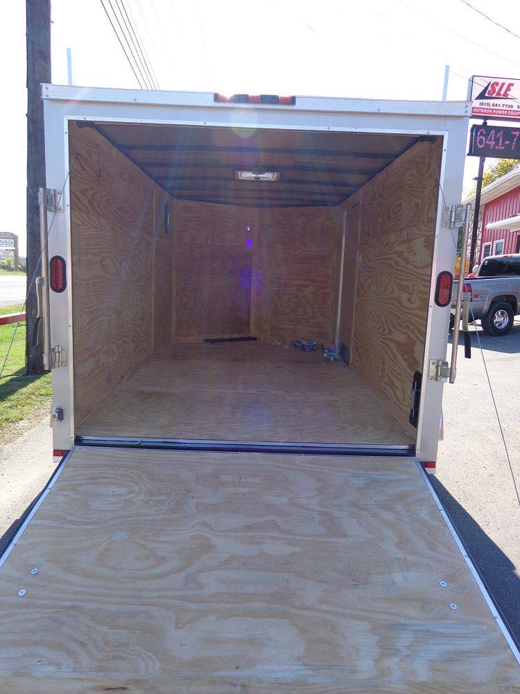 7 × 12 ft Enclosed Trailer, photo 5