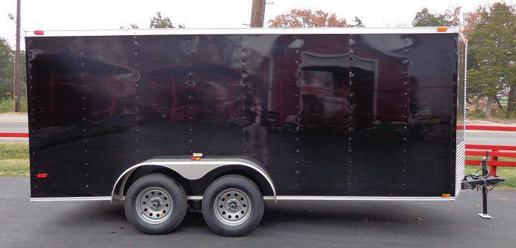 6 × 16 ft V-Nose Enclosed Car Hauler, photo 3