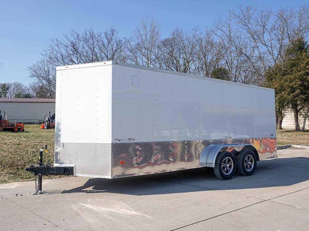 7 × 18 ft Enclosed Trailer, photo 2