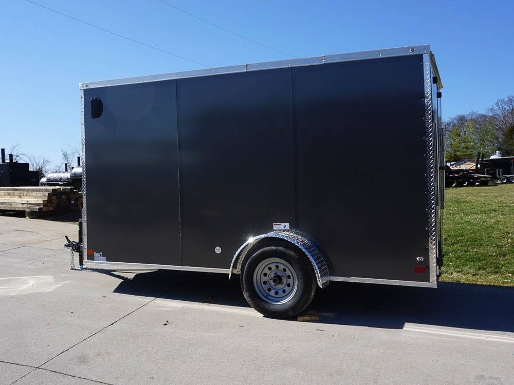 6 × 12 ft V-Nose Enclosed Trailer, photo 4