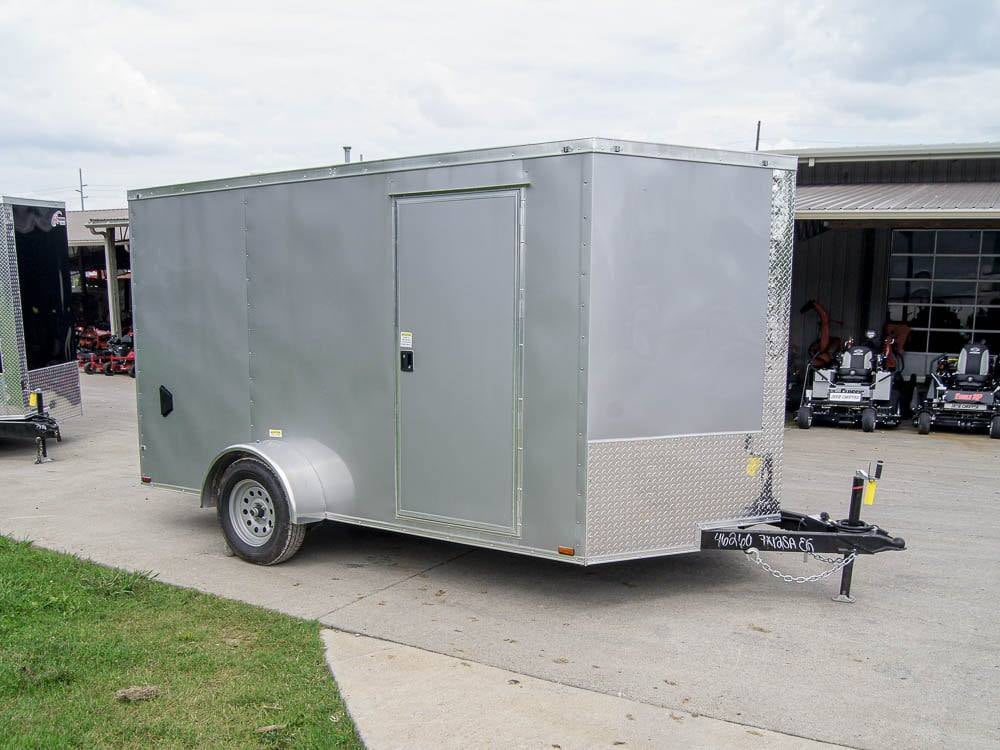 7 × 12 ft V-Nose Enclosed Trailer, photo 1