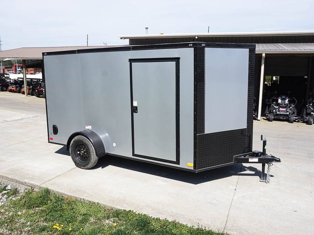 7 × 12 ft V-Nose Enclosed Trailer, photo 2