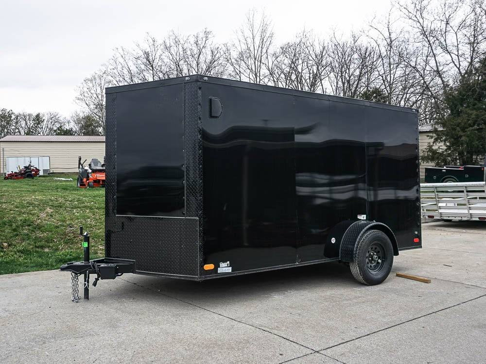 7 × 12 ft V-Nose Enclosed Trailer, photo 1