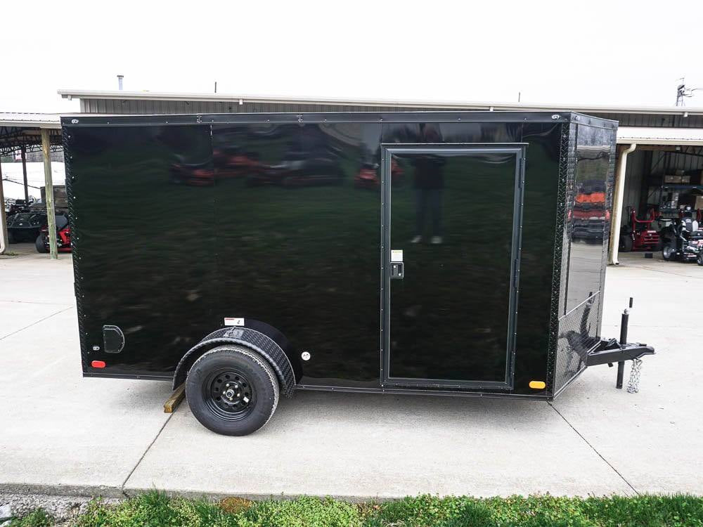 7 × 12 ft V-Nose Enclosed Trailer, photo 5