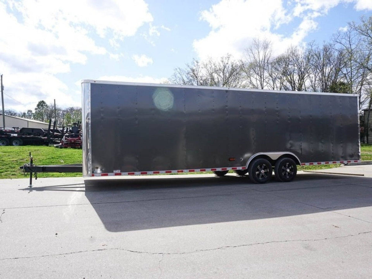 8.5 × 28 ft Enclosed Trailer, photo 4