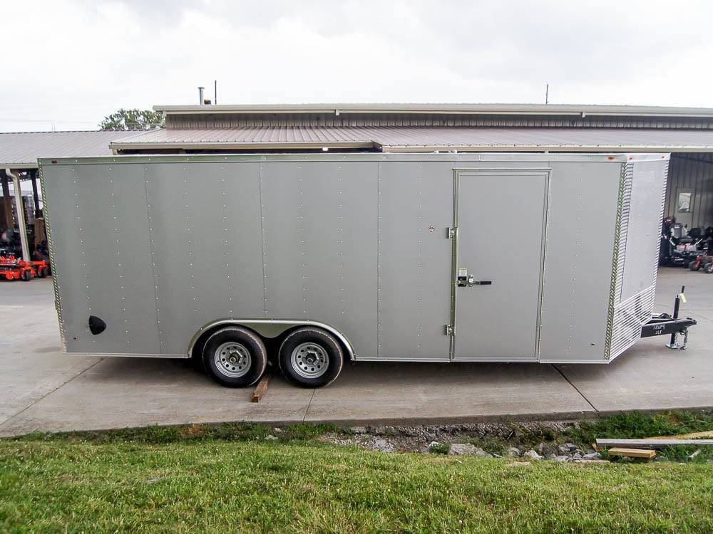 8.5 × 20 ft V-Nose Enclosed Trailer, photo 4