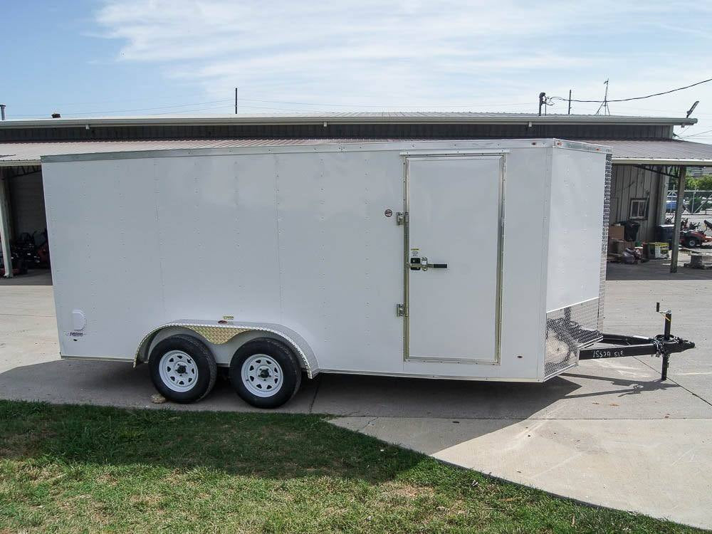 7 × 16 ft V-Nose Enclosed Trailer, photo 1