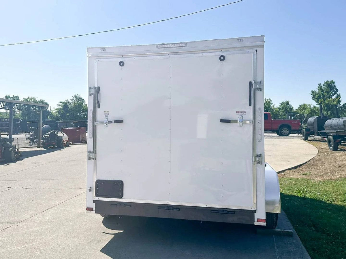 7 × 12 ft V-Nose Enclosed Trailer, photo 5