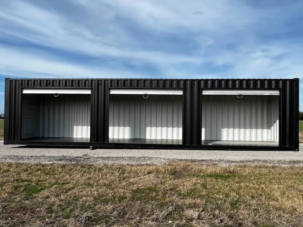 40 ft Shipping Container with Roll-Up Door, photo 1