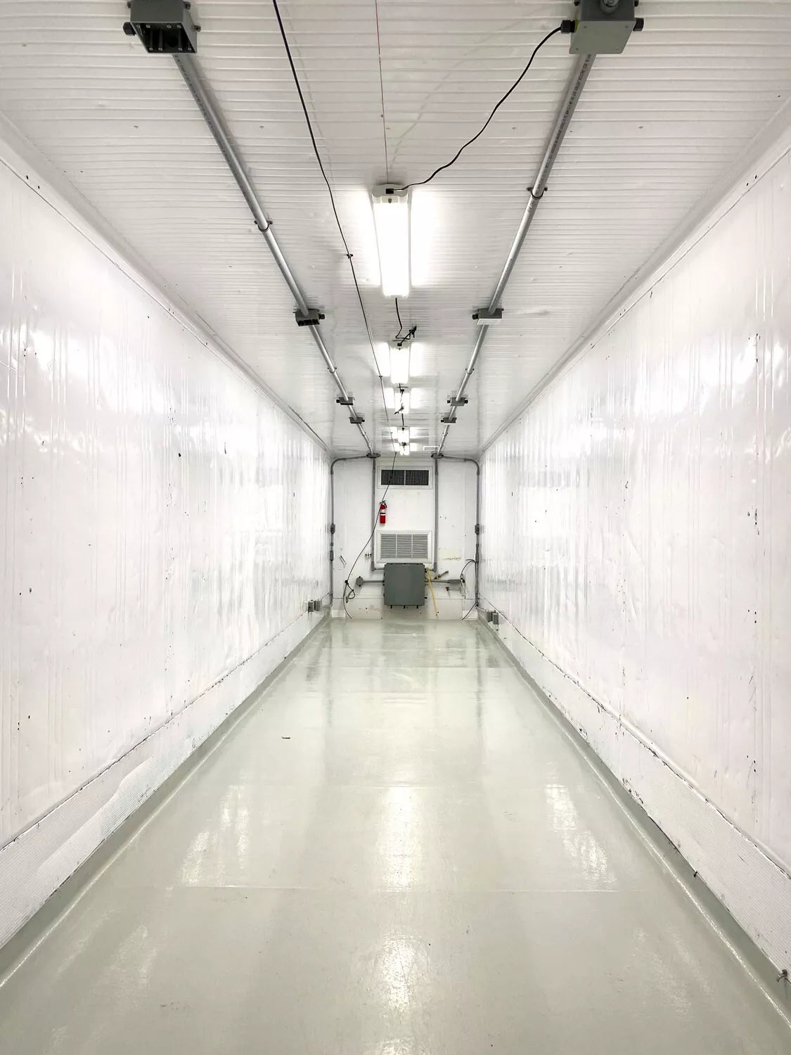 40 ft Insulated High Cube Shipping Container with HVAC, photo 5