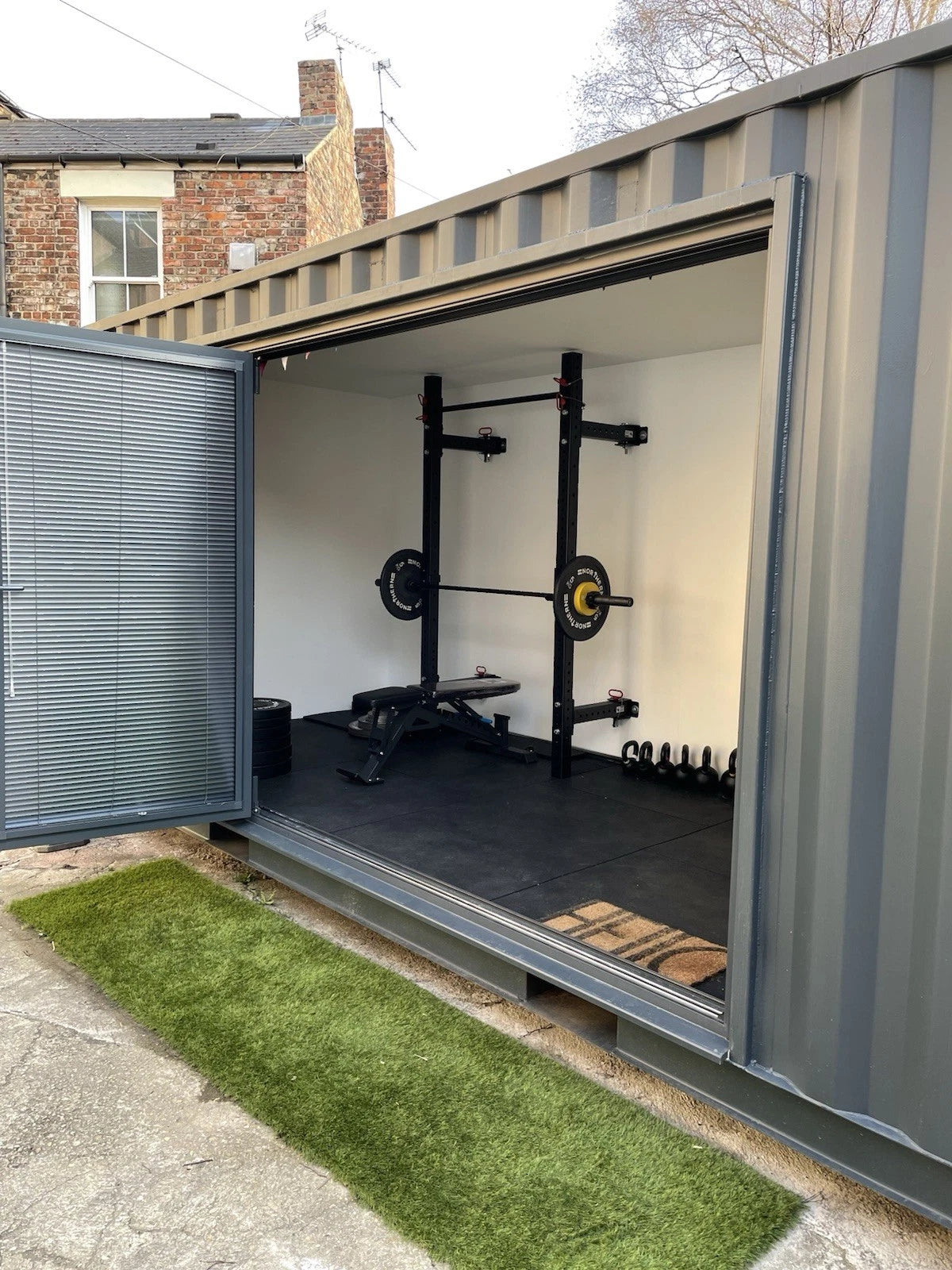 Converted Shipping Container Office Gym 20 ft, photo 3