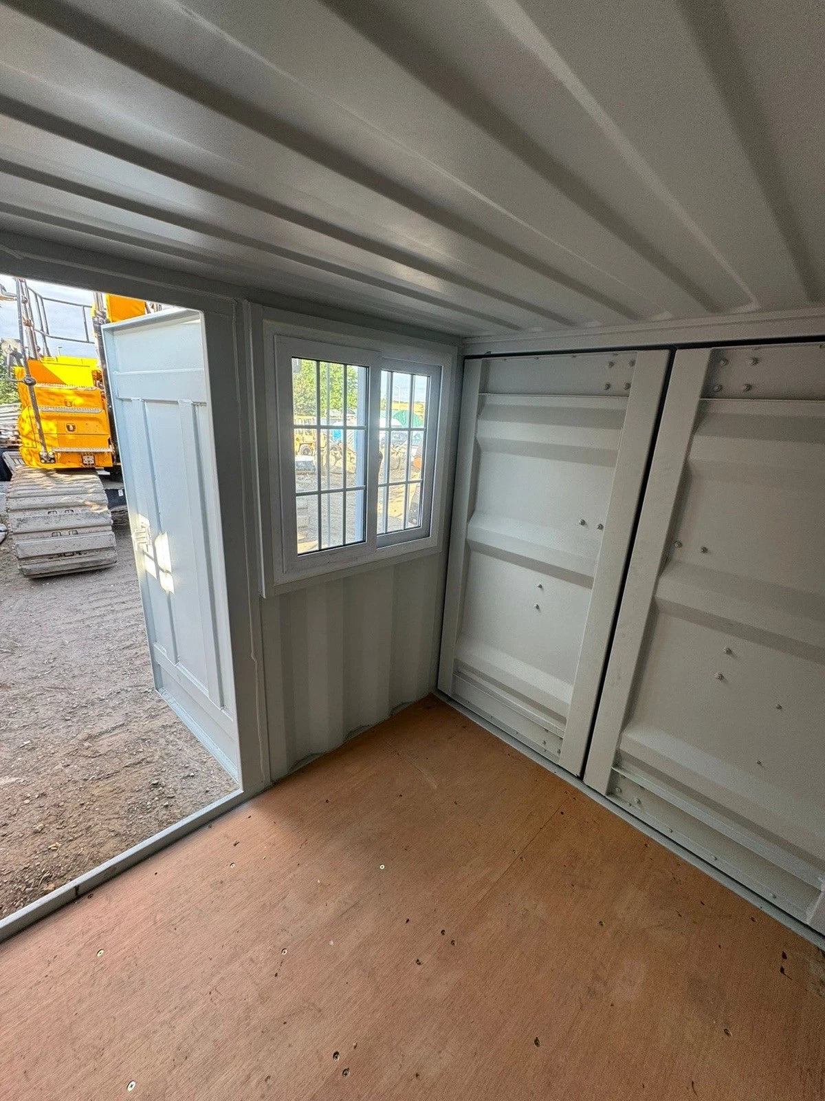 7 ft Shipping Container, photo 2
