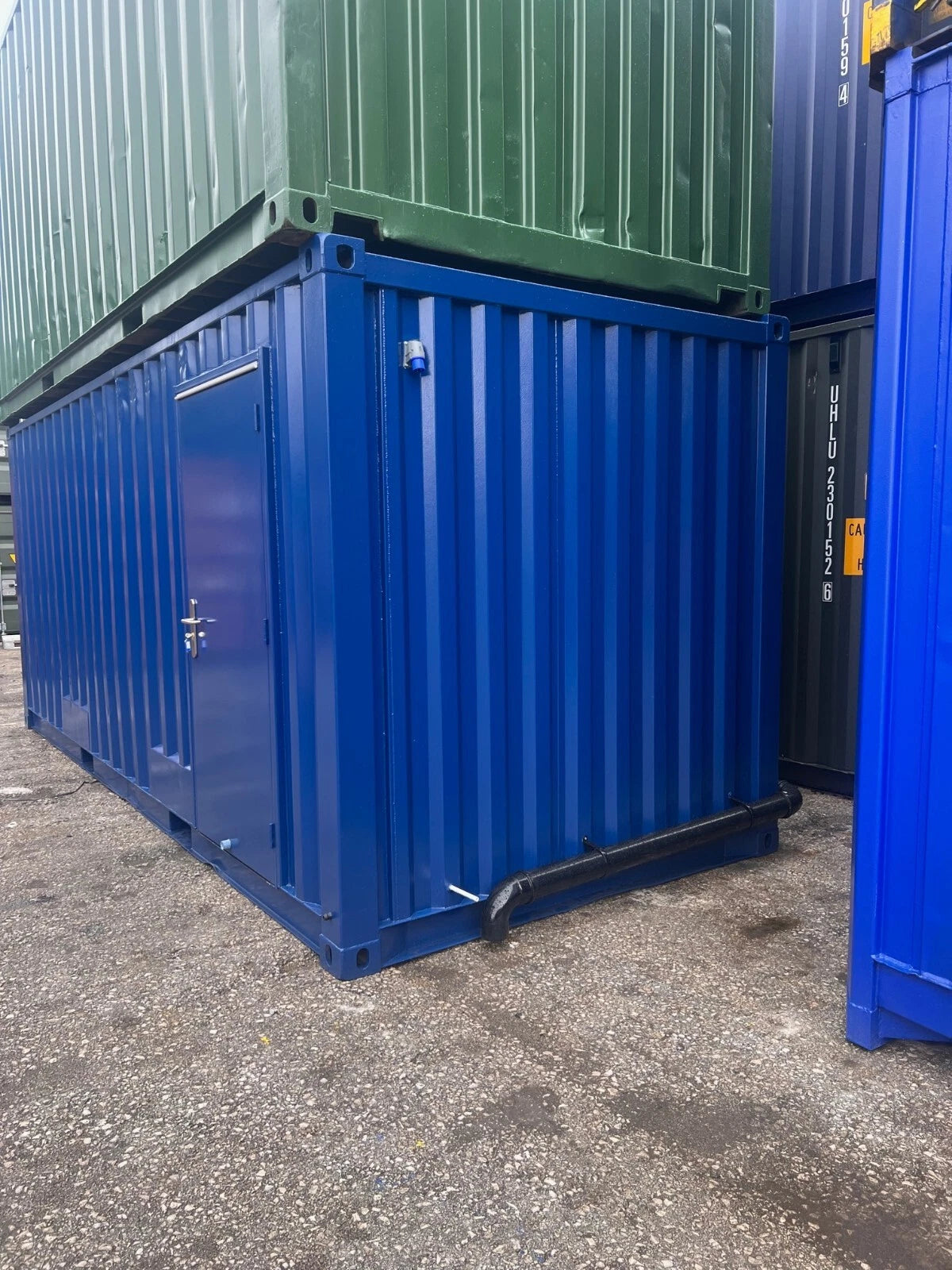 20 × 8 ft Shipping Container Toilet Block, photo 3