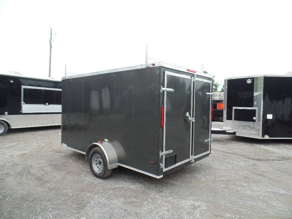 7 × 12 ft V-Nose Enclosed Trailer, photo 3