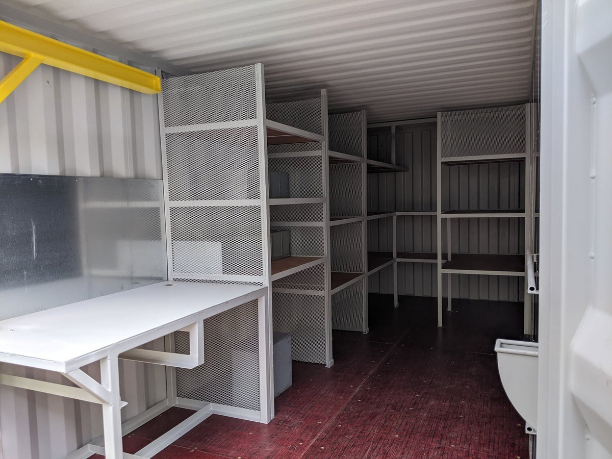20 ft Workshop Containers With Shelves, photo 3