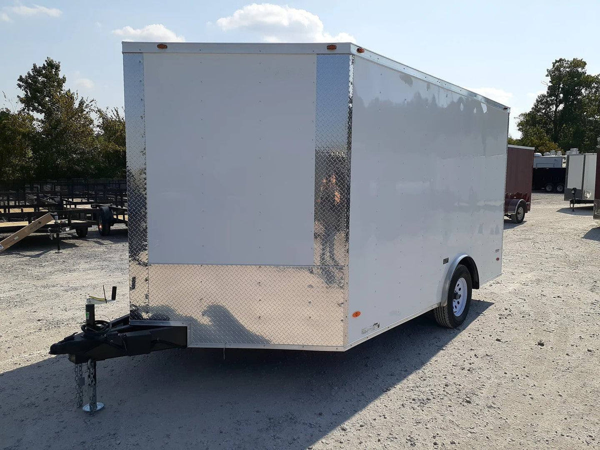 8.5 × 12 ft V-Nose Enclosed Trailer, photo 4
