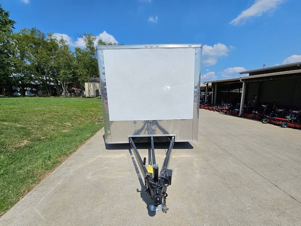 8.5 × 24 ft Enclosed Trailer, photo 5
