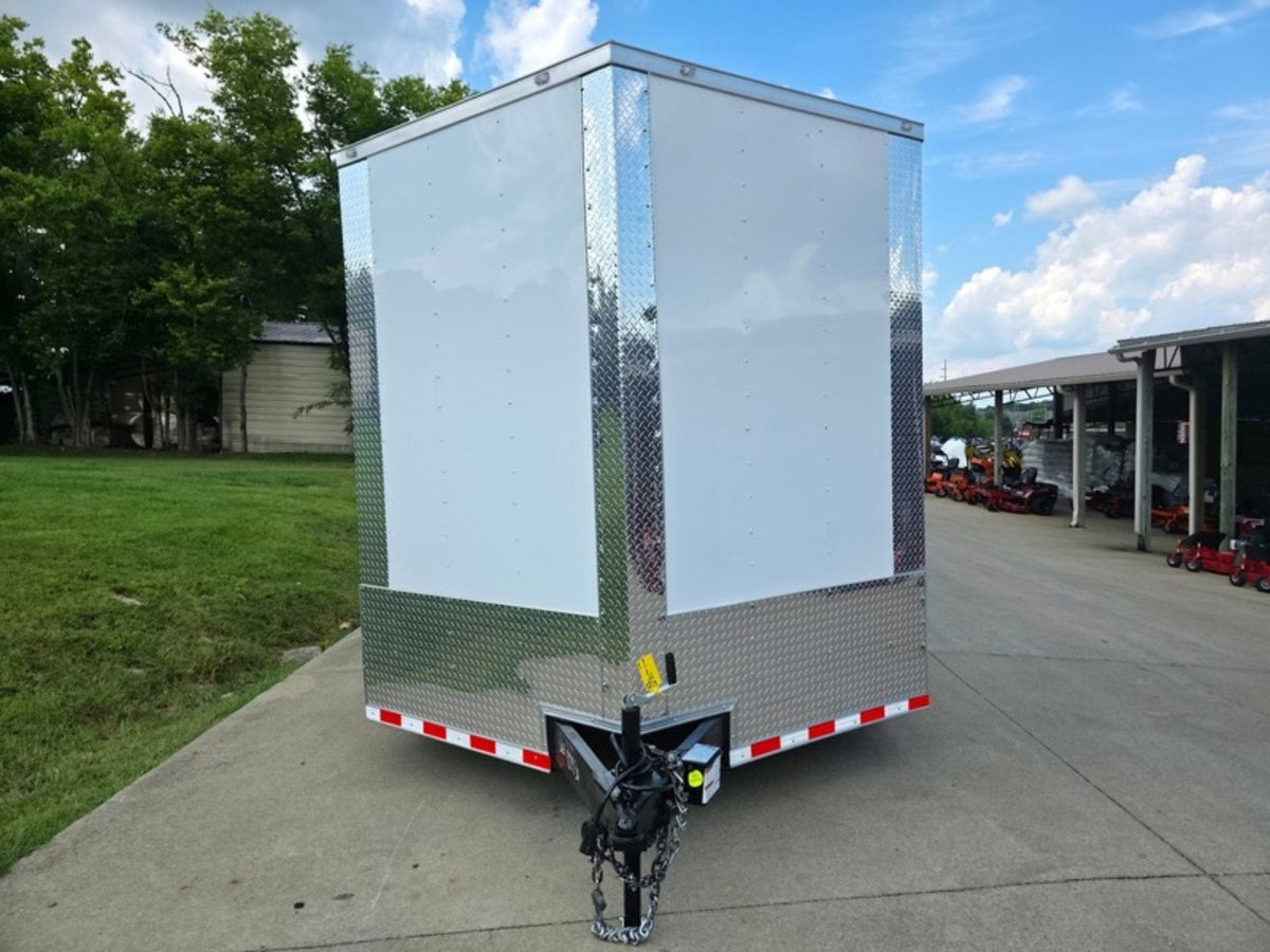 8.5 × 28 ft V-Nose Enclosed Trailer, photo 2