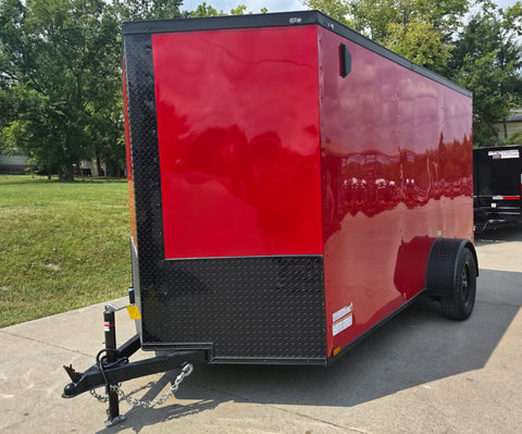 6 × 12 ft V-Nose Enclosed Trailer, photo 1