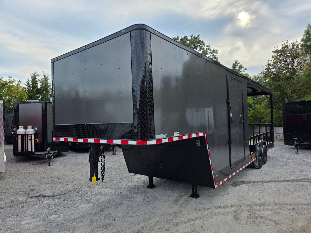 8.5 × 32 ft Gooseneck Hybrid Enclosed Trailer, photo 3
