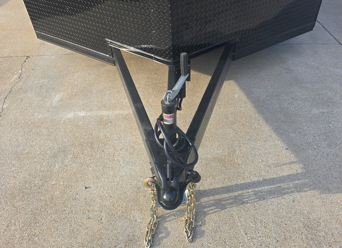 8.5 × 24 ft Hybrid Enclosed Trailer, photo 5