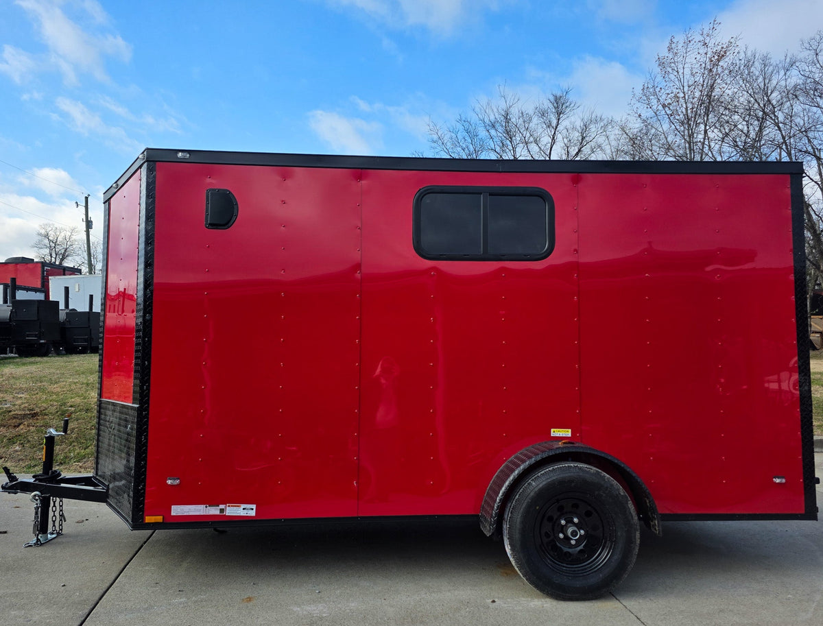 6 × 12 ft V-Nose Enclosed Trailer, photo 4