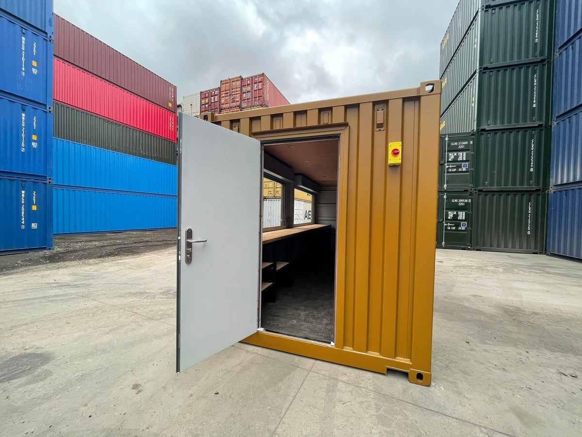 20 ft Converted Container Bar, photo 2