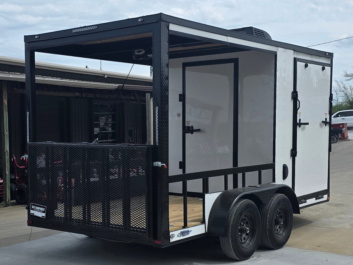 7 × 14 ft V-Nose Hybrid Enclosed Trailer, photo 3