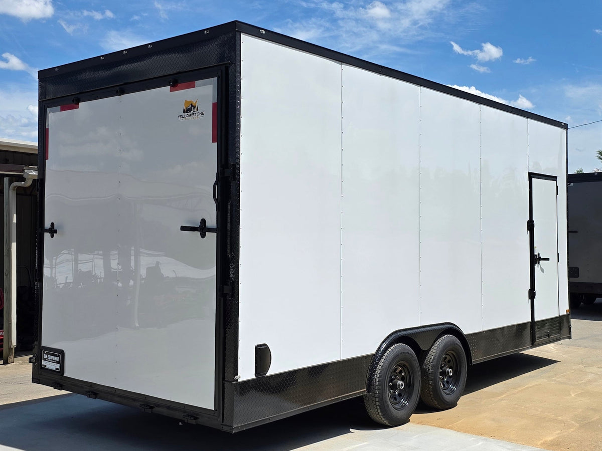 8.5 × 20 ft V-Nose Enclosed Trailer, photo 5
