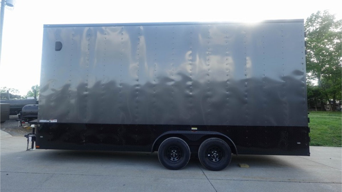 7 × 20 ft V-Nose Enclosed Trailer, photo 5