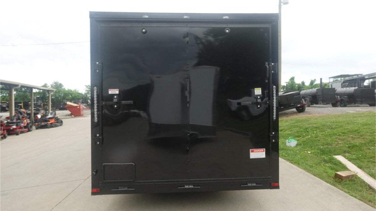 7 × 16 ft V-Nose Enclosed Trailer, photo 5