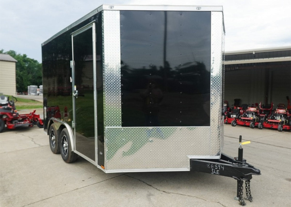 8.5 × 12 ft V-Nose Enclosed Trailer, photo 3