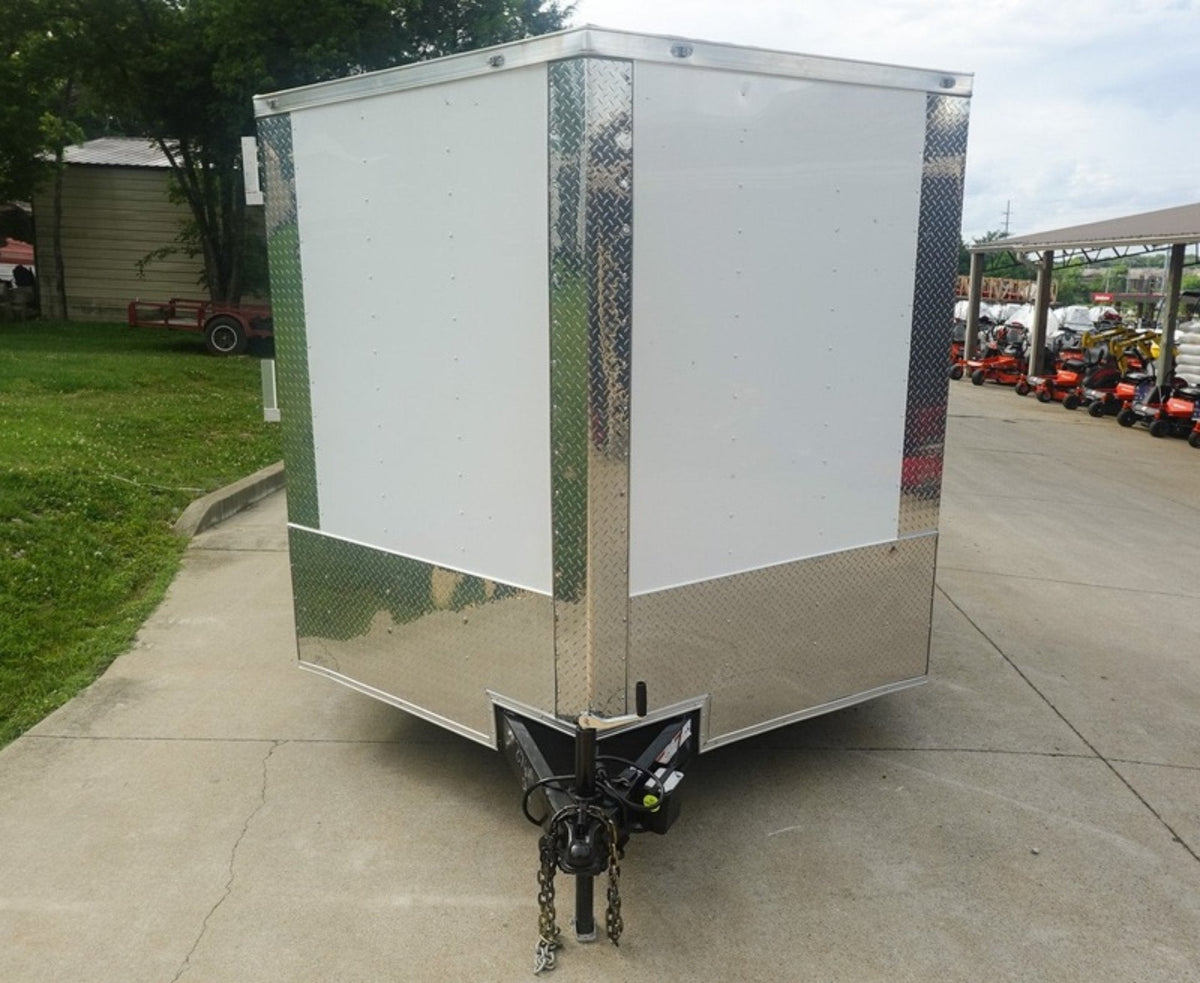 8.5 × 20 ft V-Nose Hybrid Enclosed Trailer, photo 2