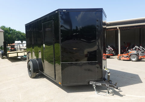 6 × 12 ft V-Nose Enclosed Trailer, photo 1
