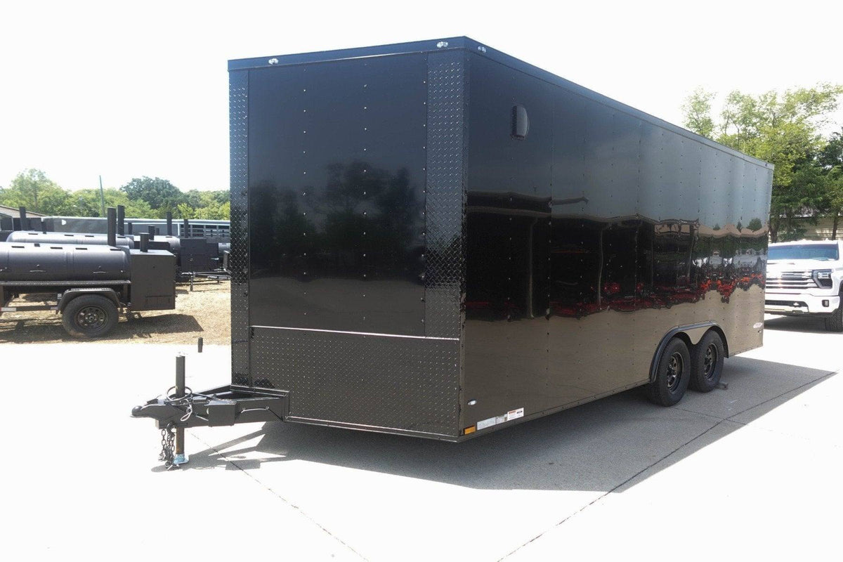 8.5 × 18 ft V-Nose Enclosed Trailer, photo 1