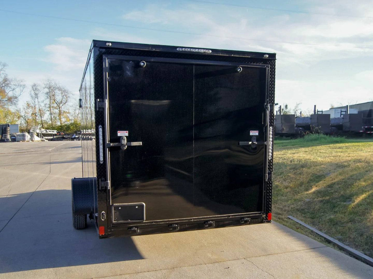 7 × 14 ft V-Nose Enclosed Trailer, photo 4