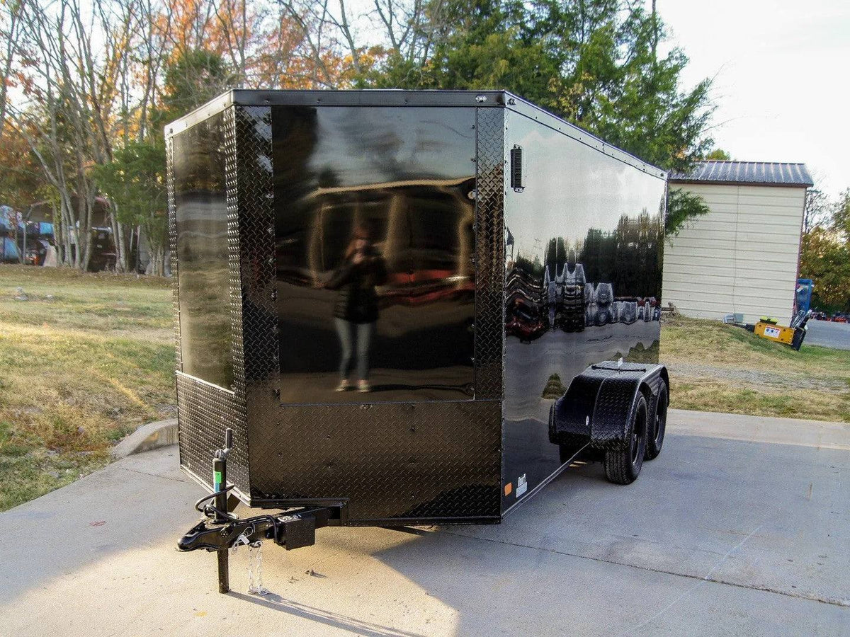 7 × 14 ft V-Nose Enclosed Trailer, photo 2