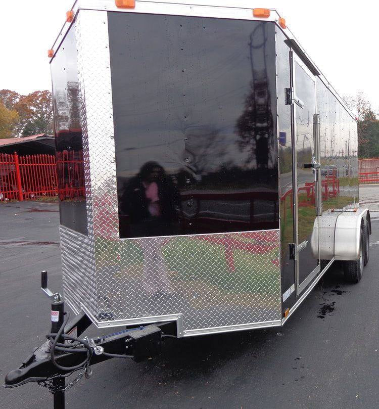 6 × 16 ft V-Nose Enclosed Car Hauler, photo 1