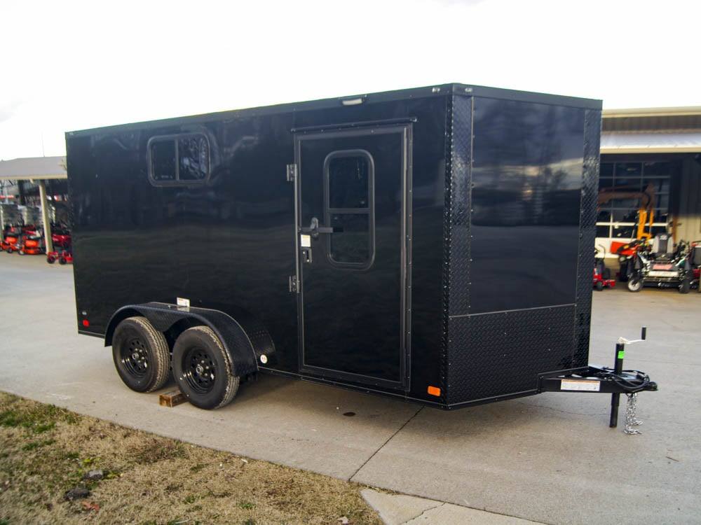 7 × 14 ft V-Nose Enclosed Trailer, photo 3